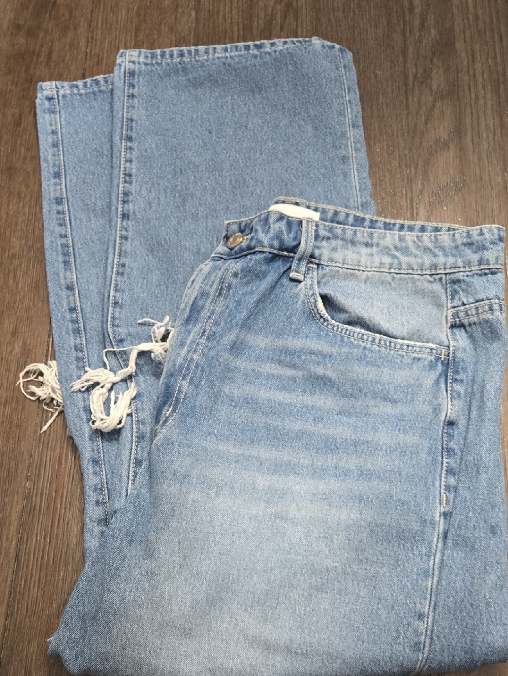 Light Blue Cropped Wide Leg Denim Ankle Jeans with Raw-Hem